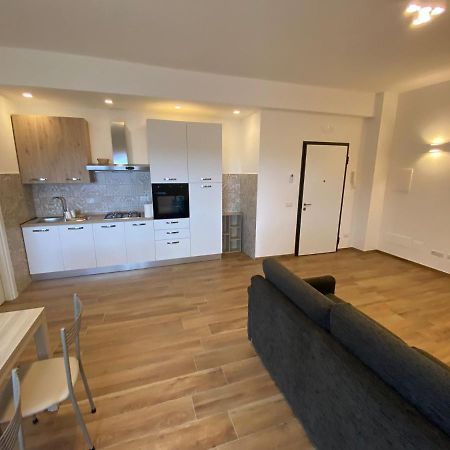 Viriamo House Roma Apartment Acilia Exterior foto