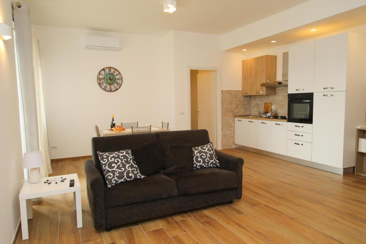 Viriamo House Roma Apartment Acilia Exterior foto