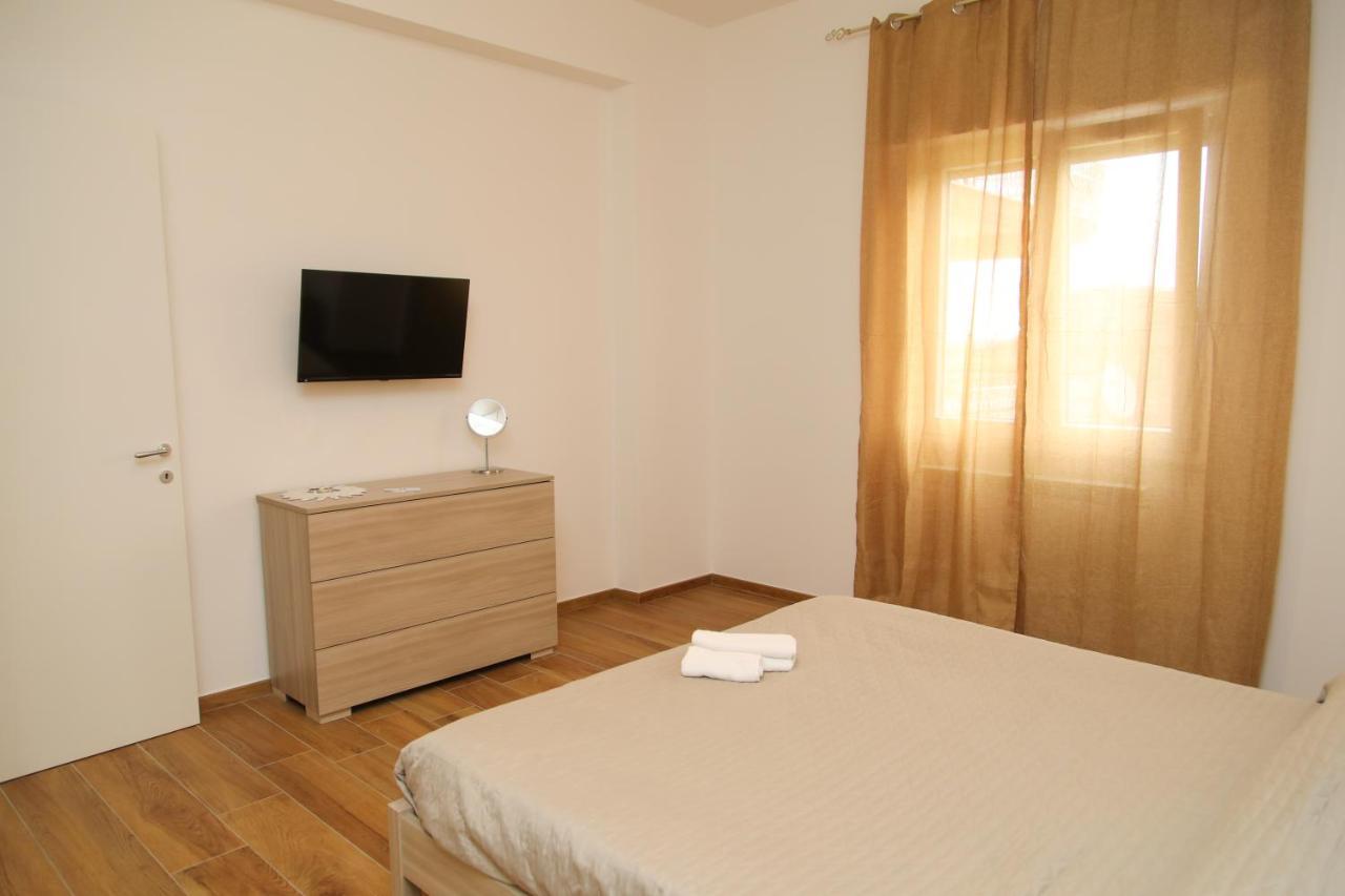 Viriamo House Roma Apartment Acilia Exterior foto