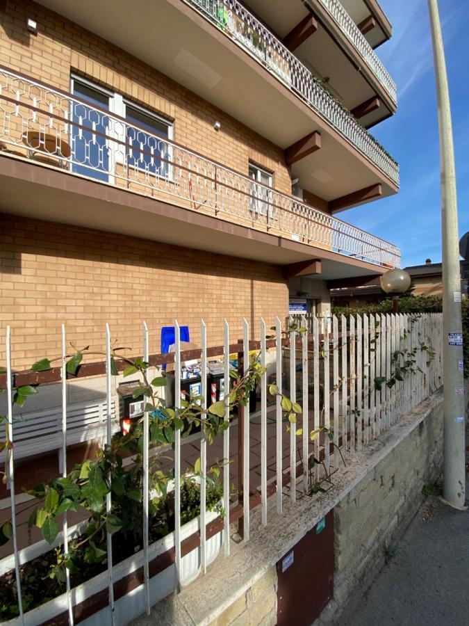 Viriamo House Roma Apartment Acilia Exterior foto